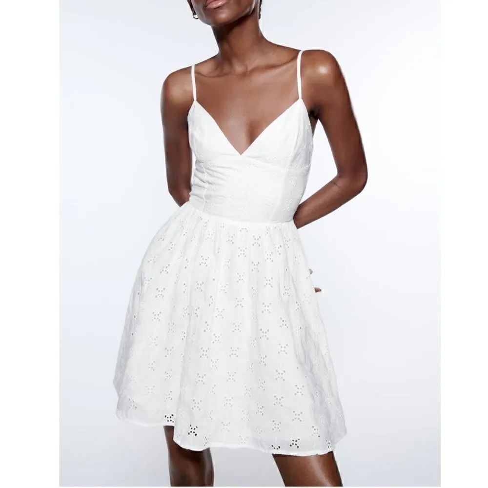 NWT Zara Openwork Embroidered Eyelet Dress - Picture 2 of 12